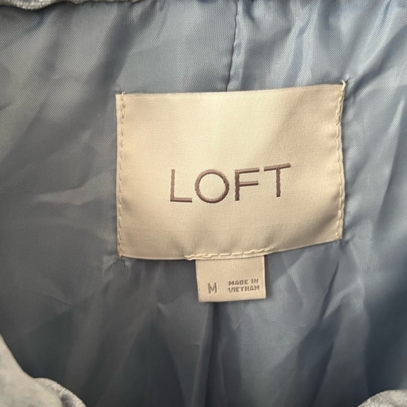 LOFT Women’s Velvet Puffer Light Blue Velour Vest Size Medium - Picture 3 of 5
